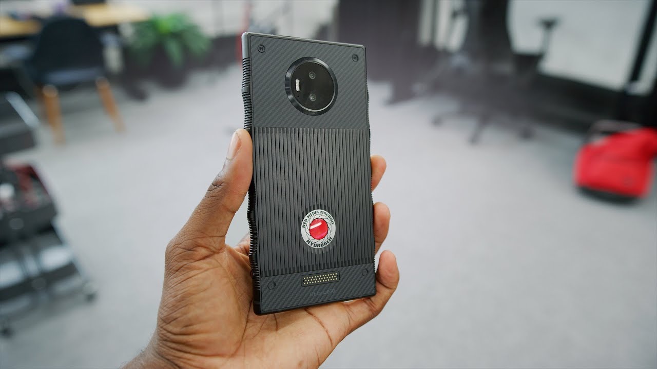 Смартфон red hydrogen one обзор